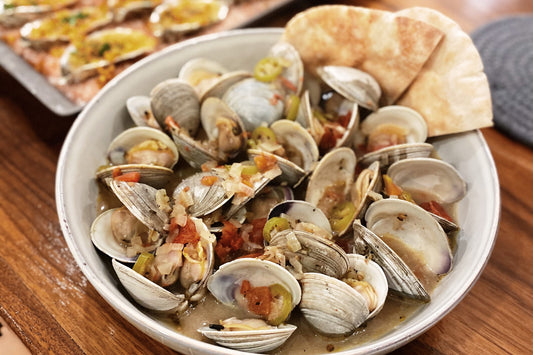 Serrano Garlic Clams